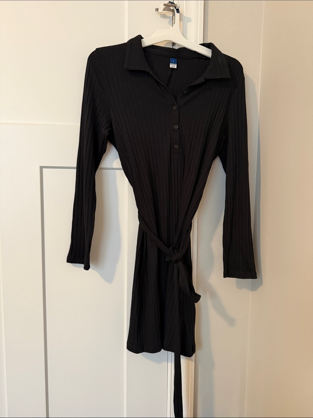 Old Navy Black Ribbed Midi Shirt Dress with Tie Waist